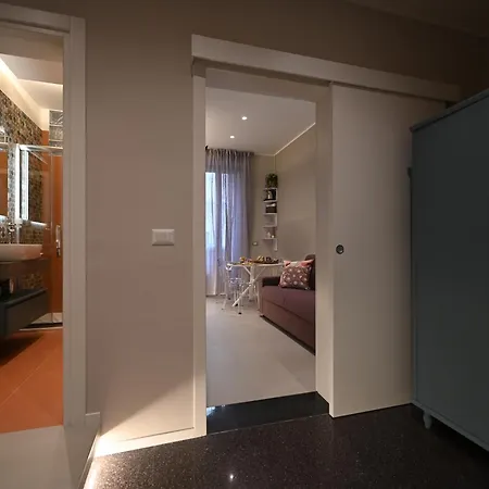 게스트하우스 La Finestra Sul Campanile Luxury & Loft