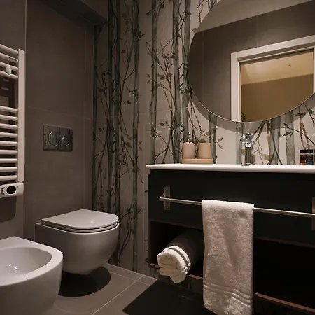 La Finestra Sul Campanile Luxury & Loft Gasthof 3*