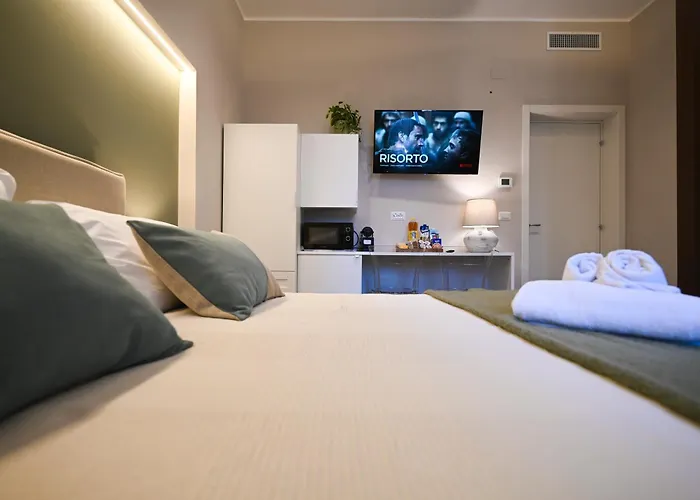 ゲストハウス La Finestra Sul Campanile Luxury & Loft 3*